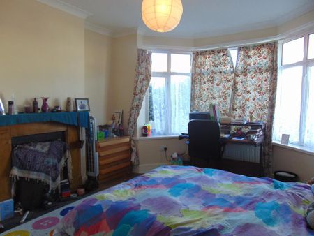 7 bedroom semi-detached house to rent - Photo 3