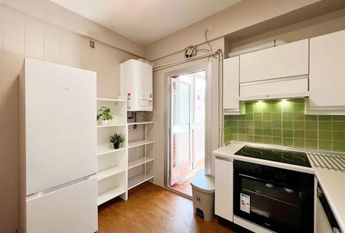 Calle Pedro Heredia, Madrid, Community of Madrid 28028