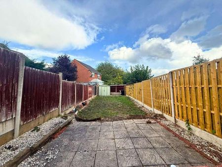 Small Street, West Bromwich, B71 - Photo 3