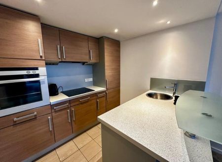 2 Bed Flat, East Street, LS9 - Photo 4