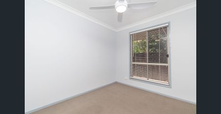 Quiet Cul-De-Sac Four Bedroom Home - Photo 5