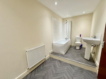 2 bedroom apartment to rent - Photo 5