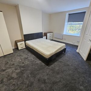 1 bedroom house to rent - Photo 2