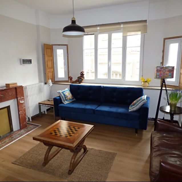 AVIGNON INTRA MUROS: Très bel appartement lumineux, deux chambres, au calme proche Place des Carmes - Photo 1