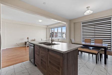 For Lease - 6 Discovery Drive, Thorold, Ontario - Photo 2