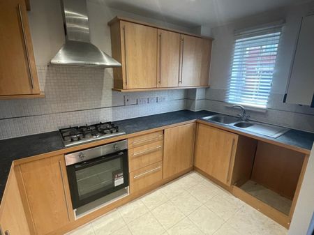 2 bedroom Flat - Richards Street, Hatfield - Photo 5