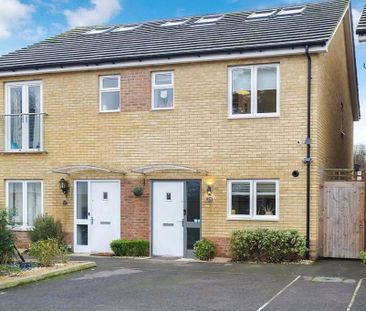 4 bedroom semi-detached house to rent - Photo 5