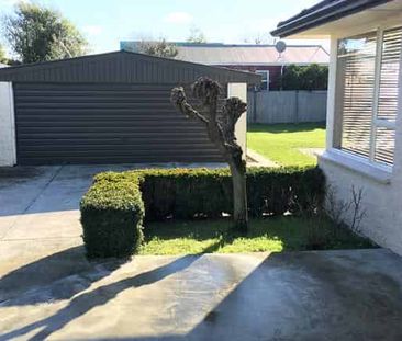 Sunny 3 bedroom family home - Photo 3