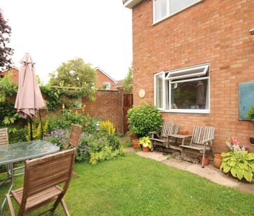 3 bedroom terraced house to rent - Photo 6