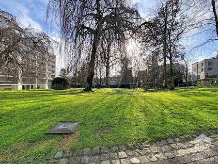 Studio met parkeerplaats te huur in Ukkel. - Foto 2
