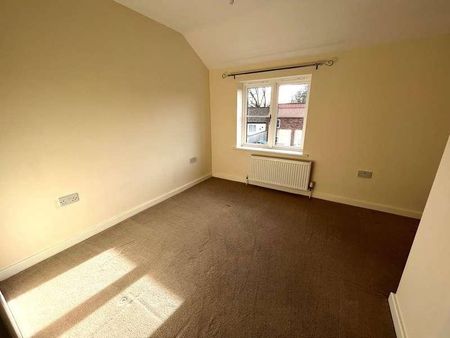 Robert Holtby Close, Driffield, YO25 - Photo 3