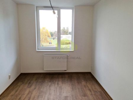 Pronájem bytu 2+kk 48 m2 - Fotografie 4