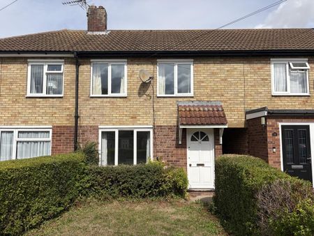 3 bedroom terraced house to rent - Photo 4