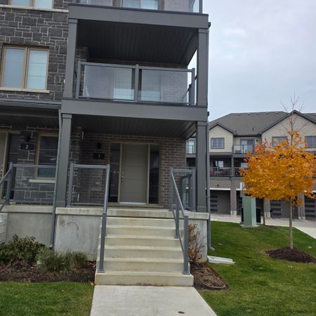 For Lease - 205 West Oak Trail Unit# 1, Kitchener, Ontario - Photo 3