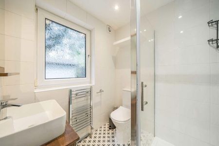 3 bedroom detached house to rent - Photo 5