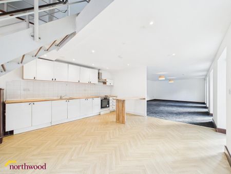 3 bedroom semi-detached house to rent - Photo 2