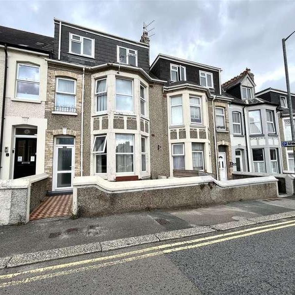 Edgcumbe Avenue, Newquay, TR7 - Photo 1