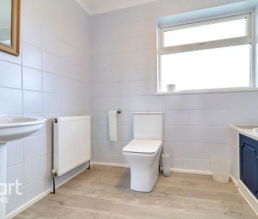 1 bedroom in a house share to rent - Photo 3