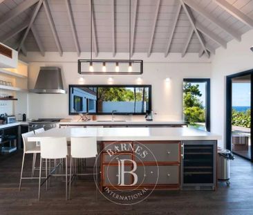 Belle villa contemporaine avec vue sur Gustavia, l'océan et le couc... - Photo 5