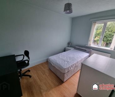 13d Barna Square, Rathcoole, Newtownabbey, BT37 9BY - Photo 3