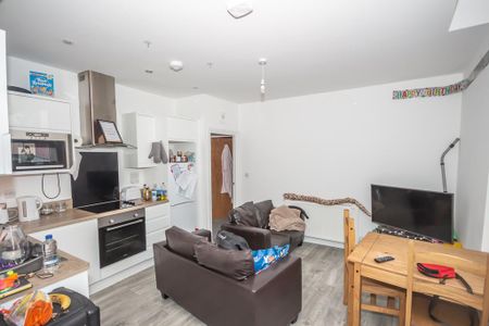 2 bedroom house share to rent - Photo 3