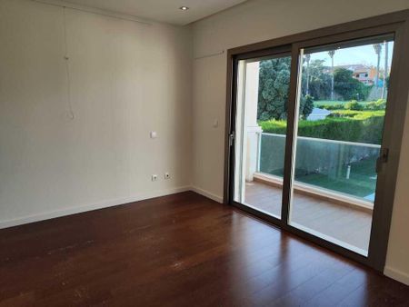 6 Bedroom House with swimming pool, Quinta da Beloura, Sintra - Photo 4