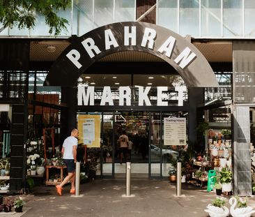 Thinking of selling? Contact our agent - Photo 3