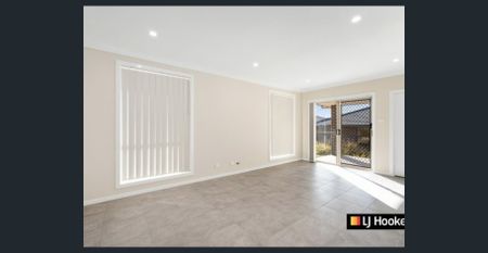 FOUR BEDROOM HOME PERFECT FOR THE FAMILY! - Photo 5