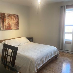 Charmant 5½ à louer Rue Ste-Madeleine - Photo 2