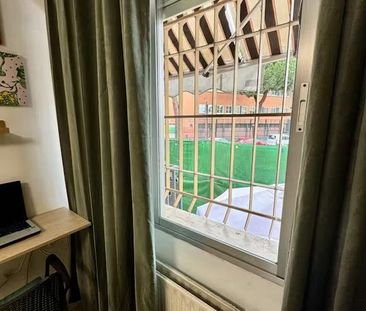 Calle de Valencia, Pozuelo de Alarcón, Community of Madrid 28223 - Photo 1