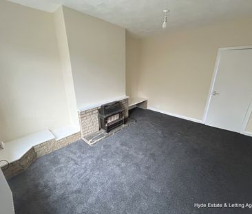 Grange Grove, Whitefield, Manchester, M45 6EE - Photo 3