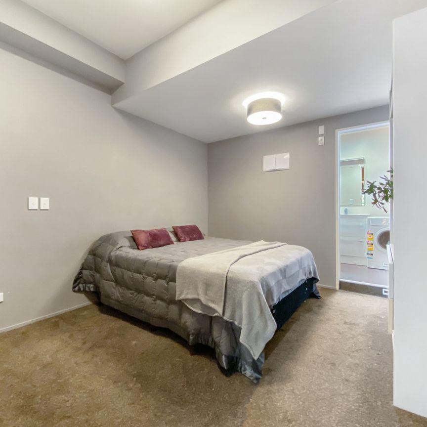 ***Welcome to Sharella Apartments*** - Photo 1