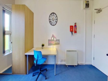 Studio to rent - Photo 3