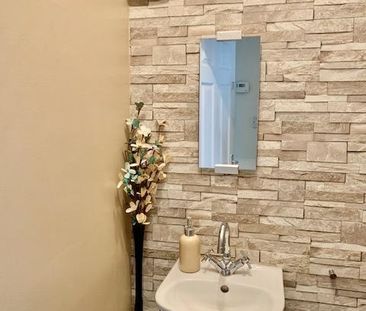 3 Bed End Terrace, Springwood Park, EH16 - Photo 4