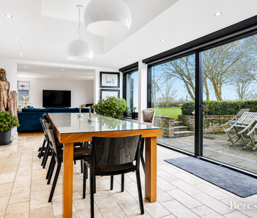4 bedroom detached house to rent - Photo 6