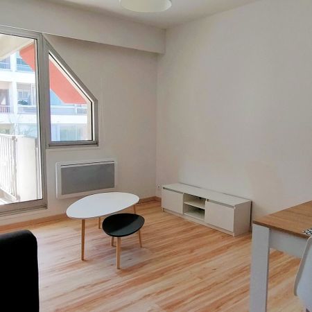 Location Appartement 2 pièces 31m² RODEZ 12000 - Photo 3