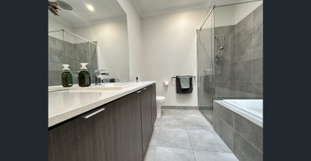 Exceptional Quality in the Heart of Kilsyth - Photo 5