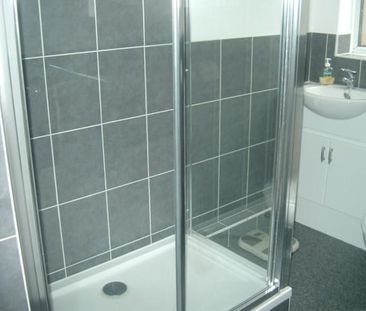 4 bedroom detached house to rent - Photo 5