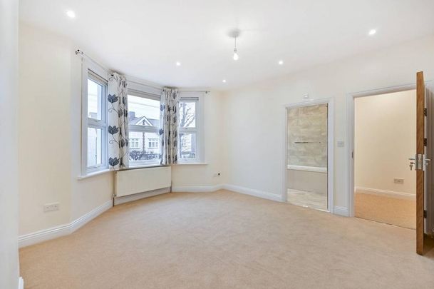 5 bedroom semi-detached house to rent - Photo 1