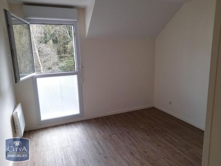 Location Appartement 2 pièces 45m² LA FERTE GAUCHER 77320 - Photo 2