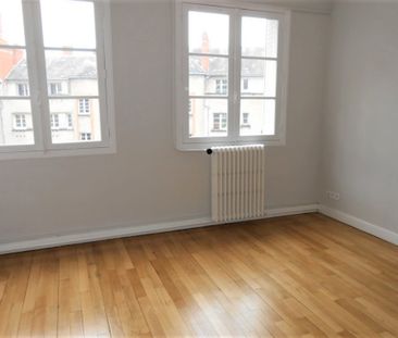 Location Appartement 1 pièce 34m² BLOIS 41000 - Photo 4
