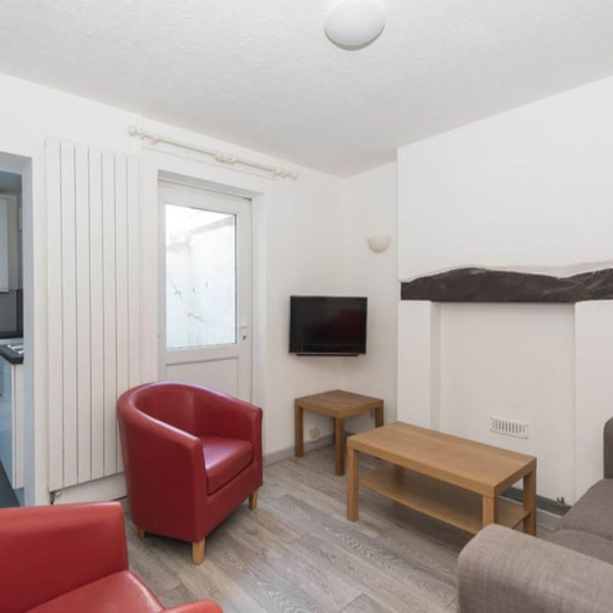 62 Hill Street - Photo 1