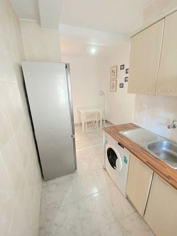 Barriada la Palmilla, Sevilla, Andalusia 41009 - Photo 5