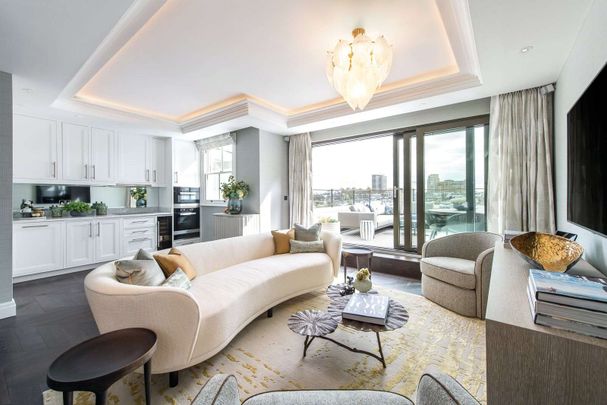 Immaculately presented apartment with terrace - Photo 1