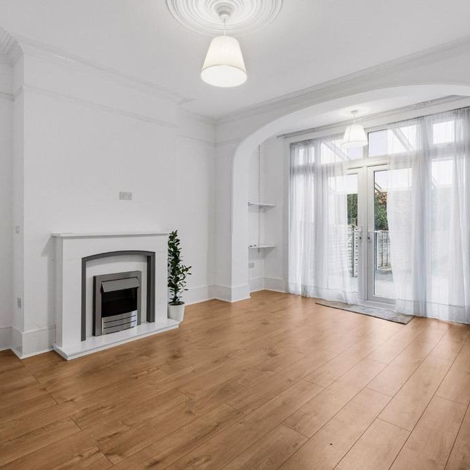 4 bedroom house to rent - Photo 1