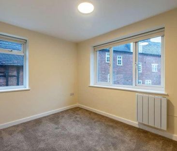 School Lane, Kebilworth, CV8 - Photo 2