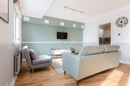 Tower Bridge Road - Photo 4