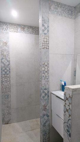 Location Appartement 1 pièce 27m² LA ROCHELLE 17000 - Photo 5