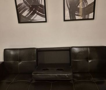 Room in a Shared House, Knepp Close, BN2 - Photo 2