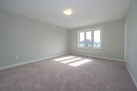 For Lease - 3650 SOUTHBRIDGE Avenue, London South, Ontario - Photo 2